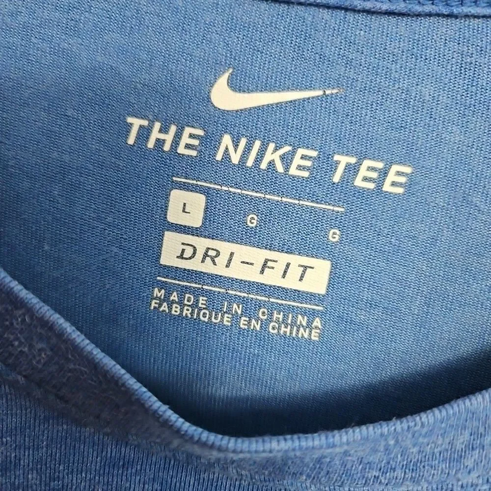 Nike tee Swim  Dri-Fit  T-shirt Blue  Men's Size LG Pre-owned logo